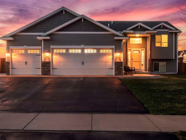 1130 18th Avenue SE, Cambridge, MN 55008
