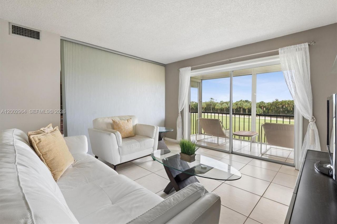 Please Call For Address, Unit 304, Pembroke Pines, FL 33025 Photo