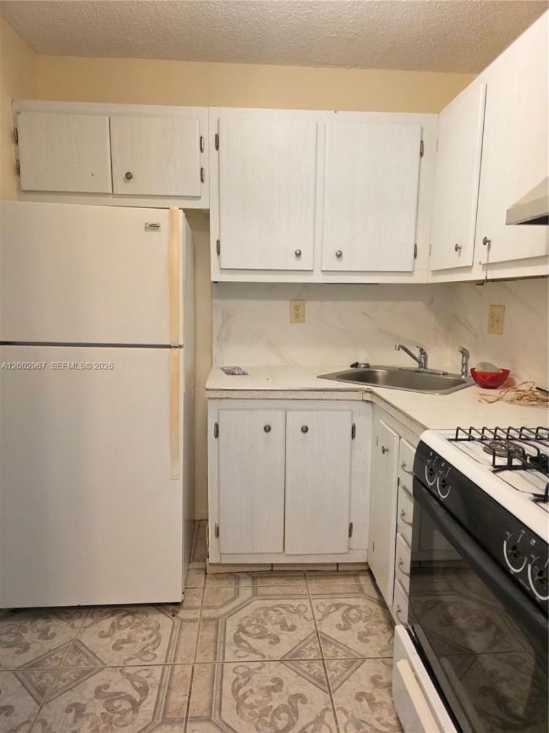 135 NE 202nd Ter , Unit N4, Miami Gardens, FL 33179 Photo