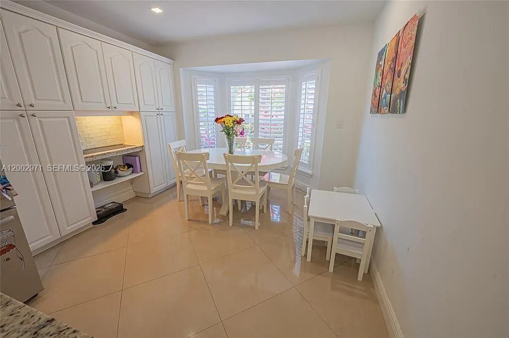 1135 W Lake St , Hollywood, FL 33019 Photo