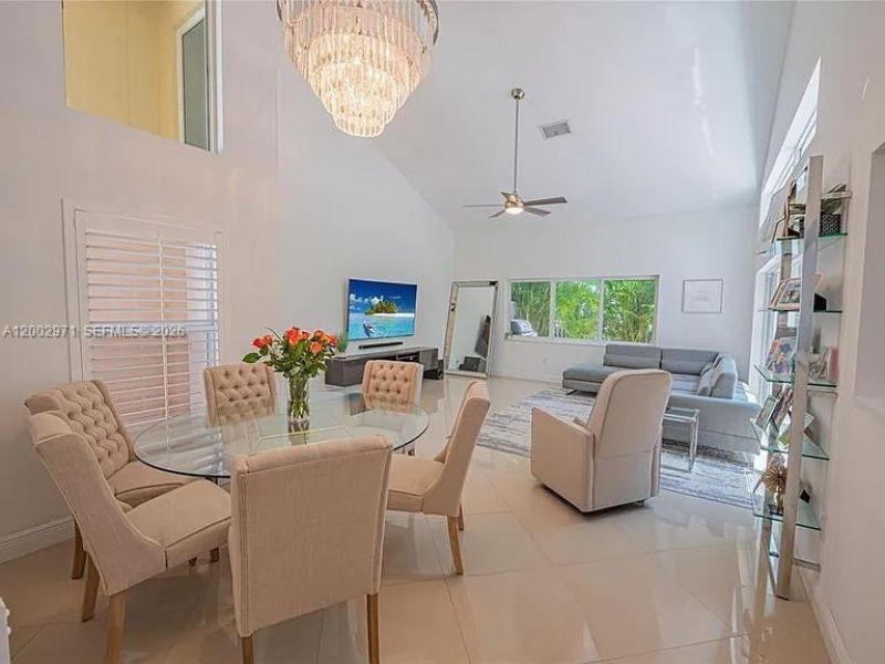 1135 W Lake St , Hollywood, FL 33019 Photo