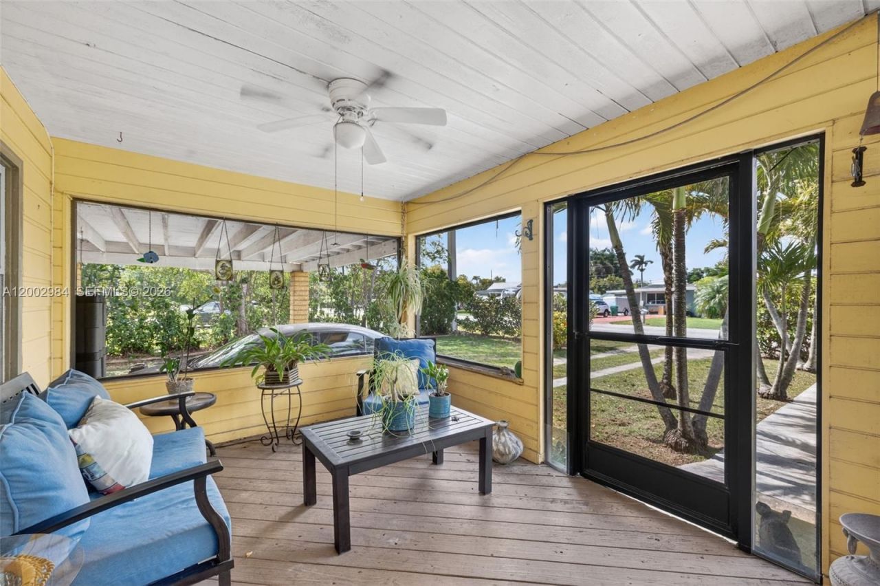 1490 NW 8th St, Homestead, FL 33030 Photo