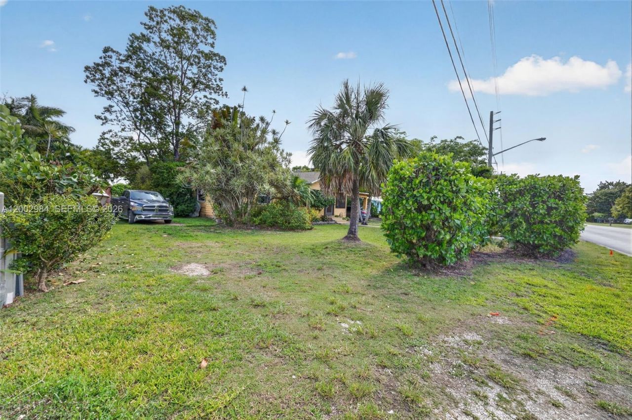 1490 NW 8th St, Homestead, FL 33030 Photo