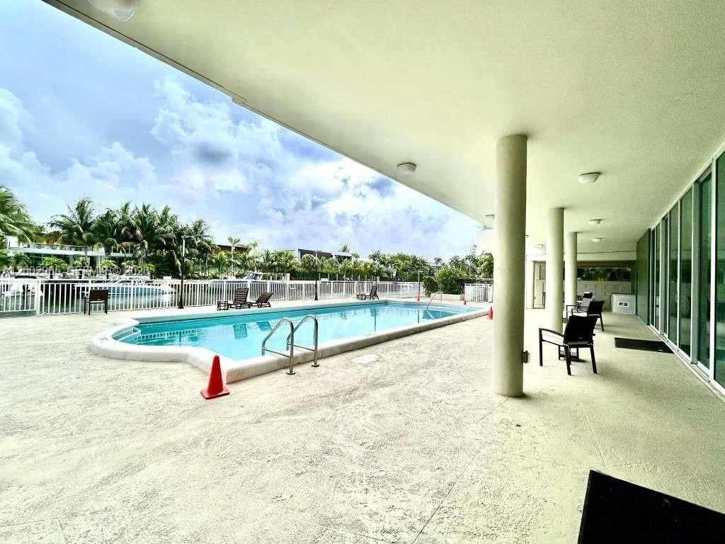9500 W Bay Harbor Dr , Unit 2G, Bay Harbor Islands, FL 33154 Photo