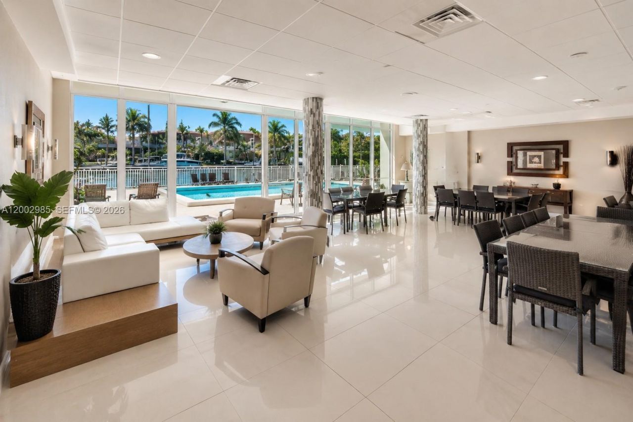 9500 W Bay Harbor Dr, Unit 2G, Bay Harbor Islands, FL 33154 Photo