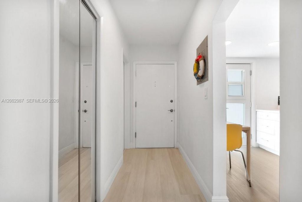 240 Galen Dr , Unit 112, Key Biscayne, FL 33149 Photo