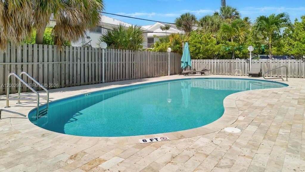 240 Galen Dr, Unit 112, Key Biscayne, FL 33149 Photo