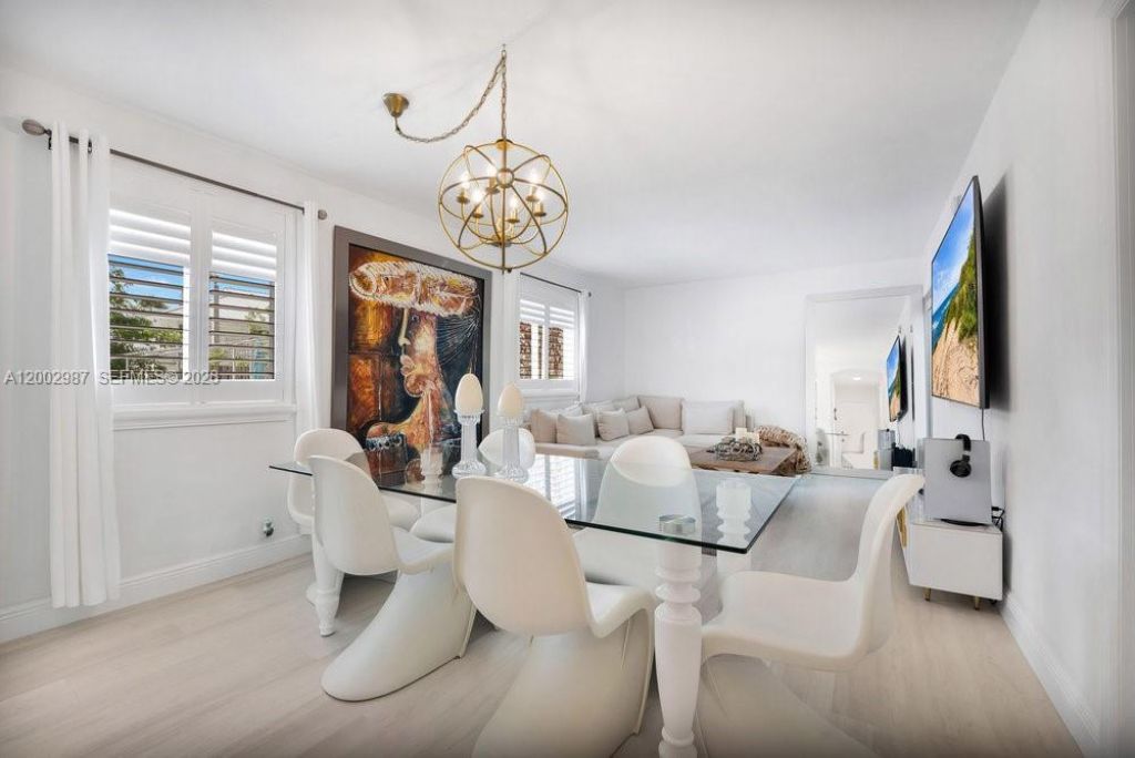 240 Galen Dr , Unit 112, Key Biscayne, FL 33149 Photo