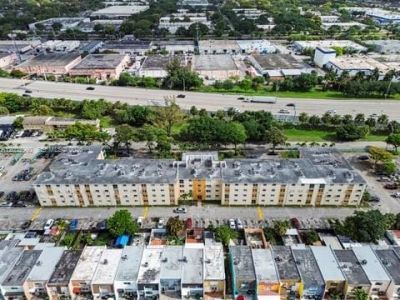 606 W 81st St, Unit 120, Hialeah, FL 33014 Photo