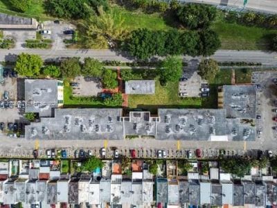 606 W 81st St, Unit 120, Hialeah, FL 33014 Photo