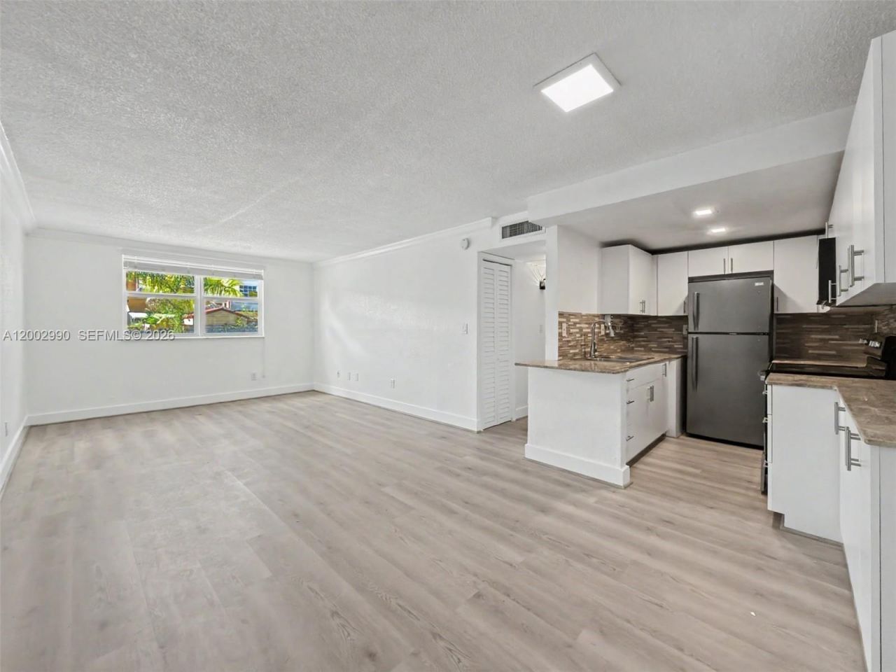 606 W 81st St, Unit 120, Hialeah, FL 33014 Photo