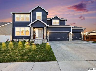 1717 SW Derek Avenue, Lincoln, NE 68522