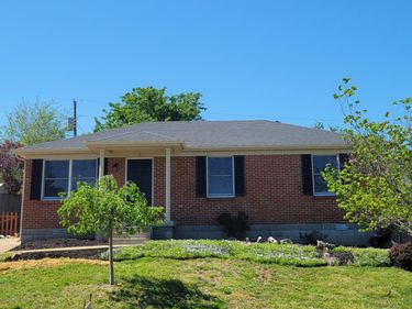 121 Lindsey Drive, Nicholasville, KY 40356