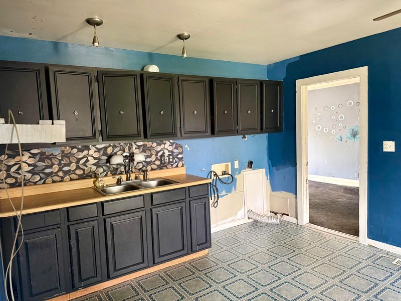 1060 Capri Drive , Marion, OH 43302 Photo 6