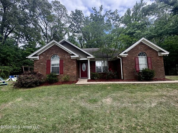 1830 Woodlawn Avenue, Yazoo City, MS 39194