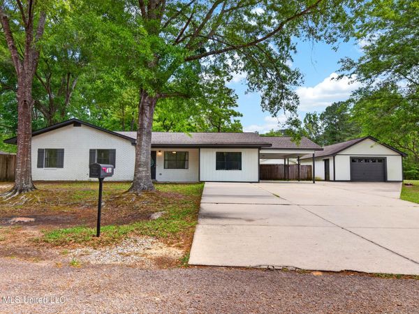 1604 Williams Drive, Leakesville, MS 39451