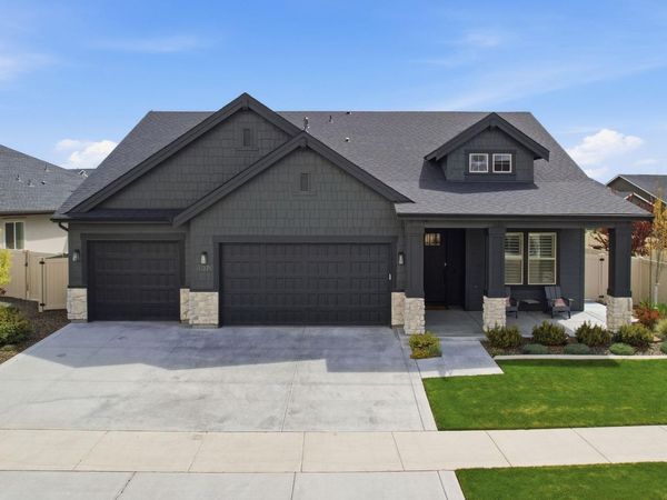 11371 W Heliopsis Dr, Star, ID 83669