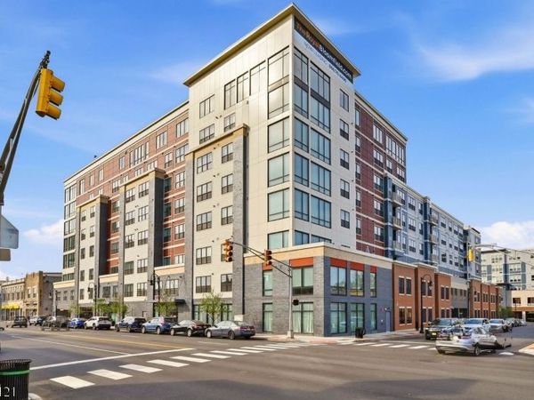 14 Ward St, Bloomfield, NJ 07003