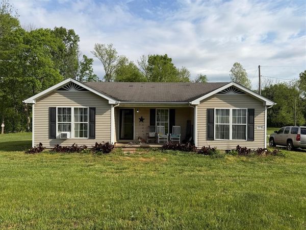 201 Molly Avenue , Franklin, KY 42134