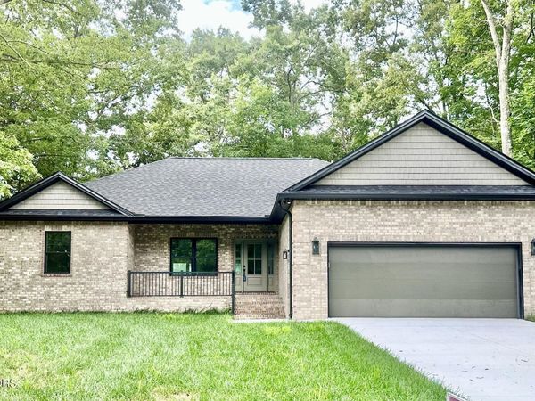 614 Apoka Lane, Crossville, TN 38572
