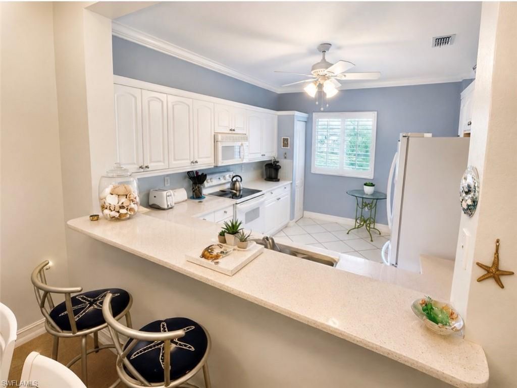 750 Luisa Ln, Unit 2, Naples, FL 34104 Photo
