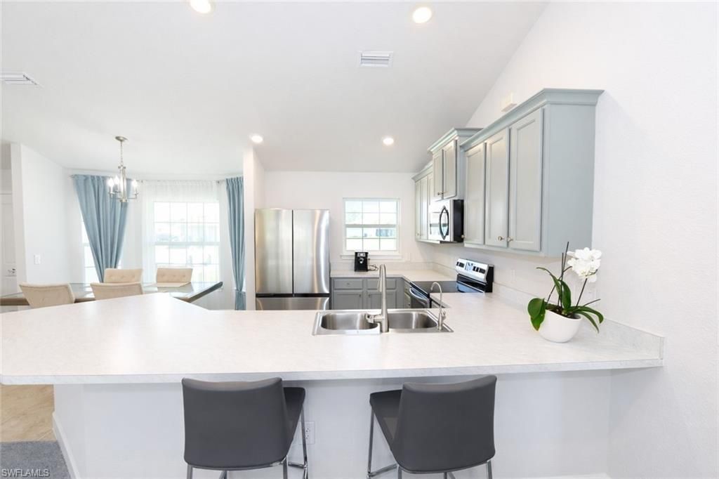 381 Odessa St , Lehigh Acres, FL 33972 Photo