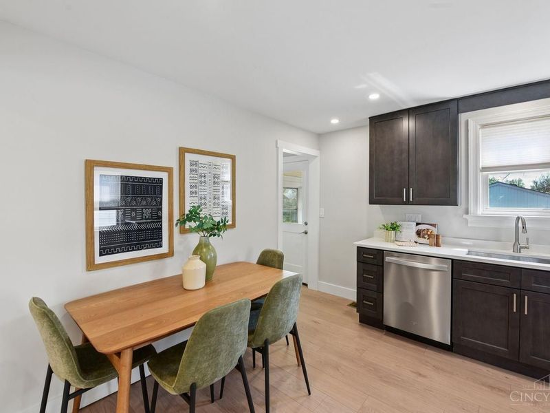 4637 Hunt Road, Blue Ash, OH 45242 Photo 11