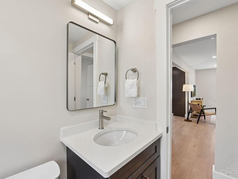 4637 Hunt Road, Blue Ash, OH 45242 Photo 20