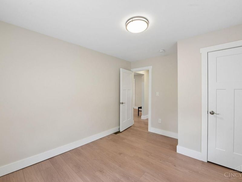 4637 Hunt Road, Blue Ash, OH 45242 Photo 21