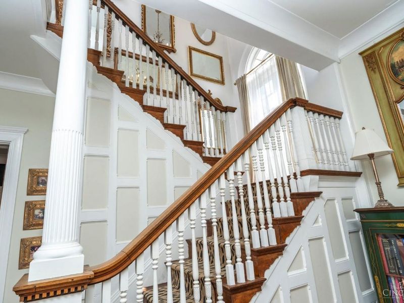 336 N High Street, Hillsboro, OH 45133 Photo 3