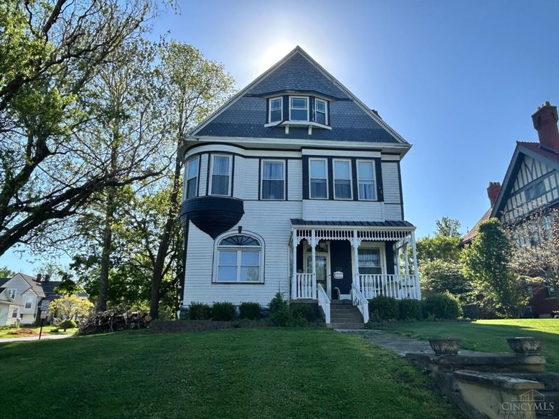 336 N High Street, Hillsboro, OH 45133 Photo 4