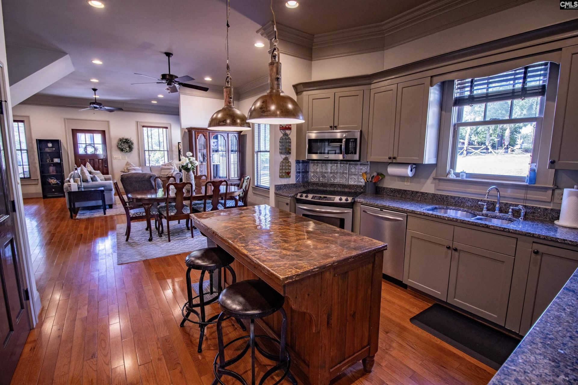 1536 Harrington Street Photo 11