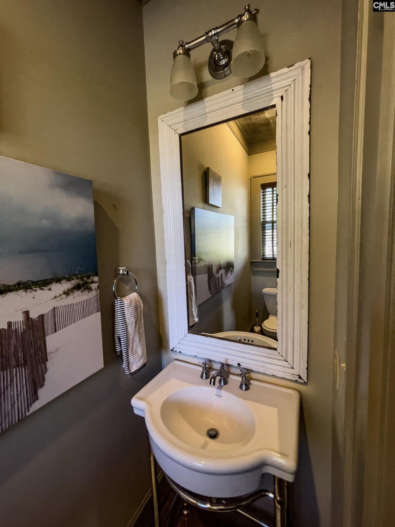 1536 Harrington Street Photo 19