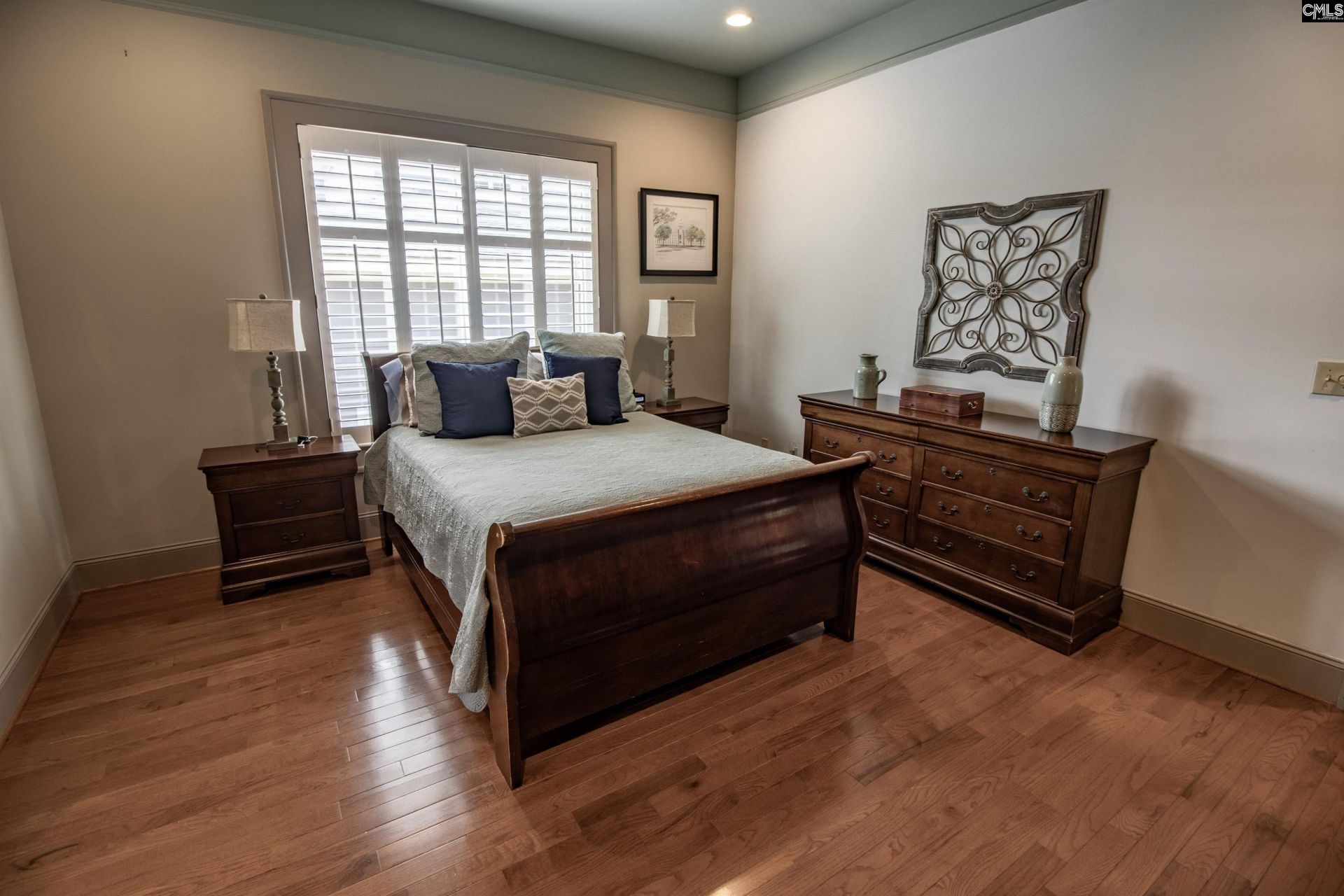 1536 Harrington Street Photo 21