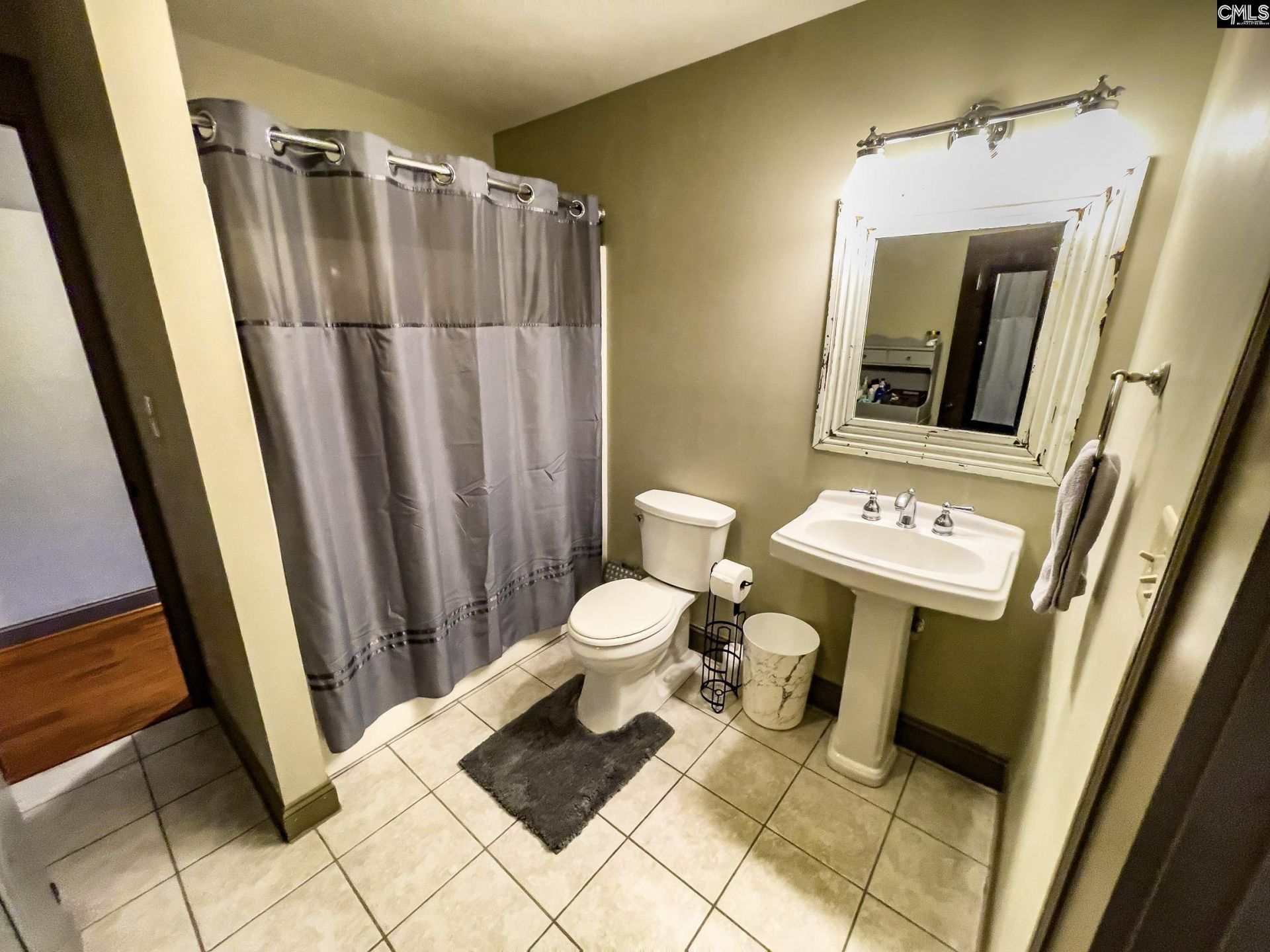 1536 Harrington Street Photo 27