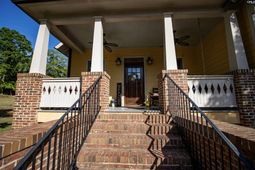 1536 Harrington Street photo 4