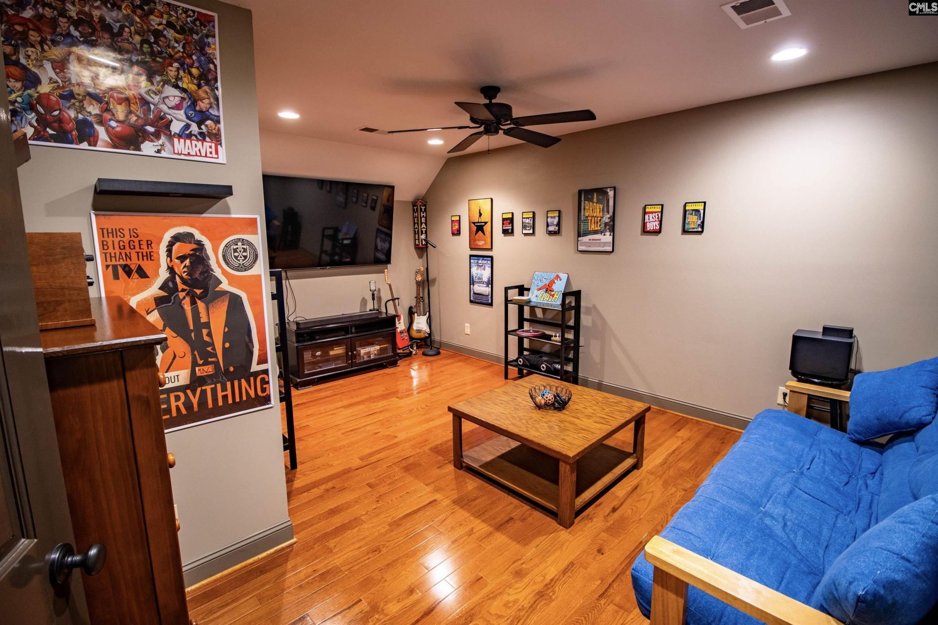 1536 Harrington Street Photo 39