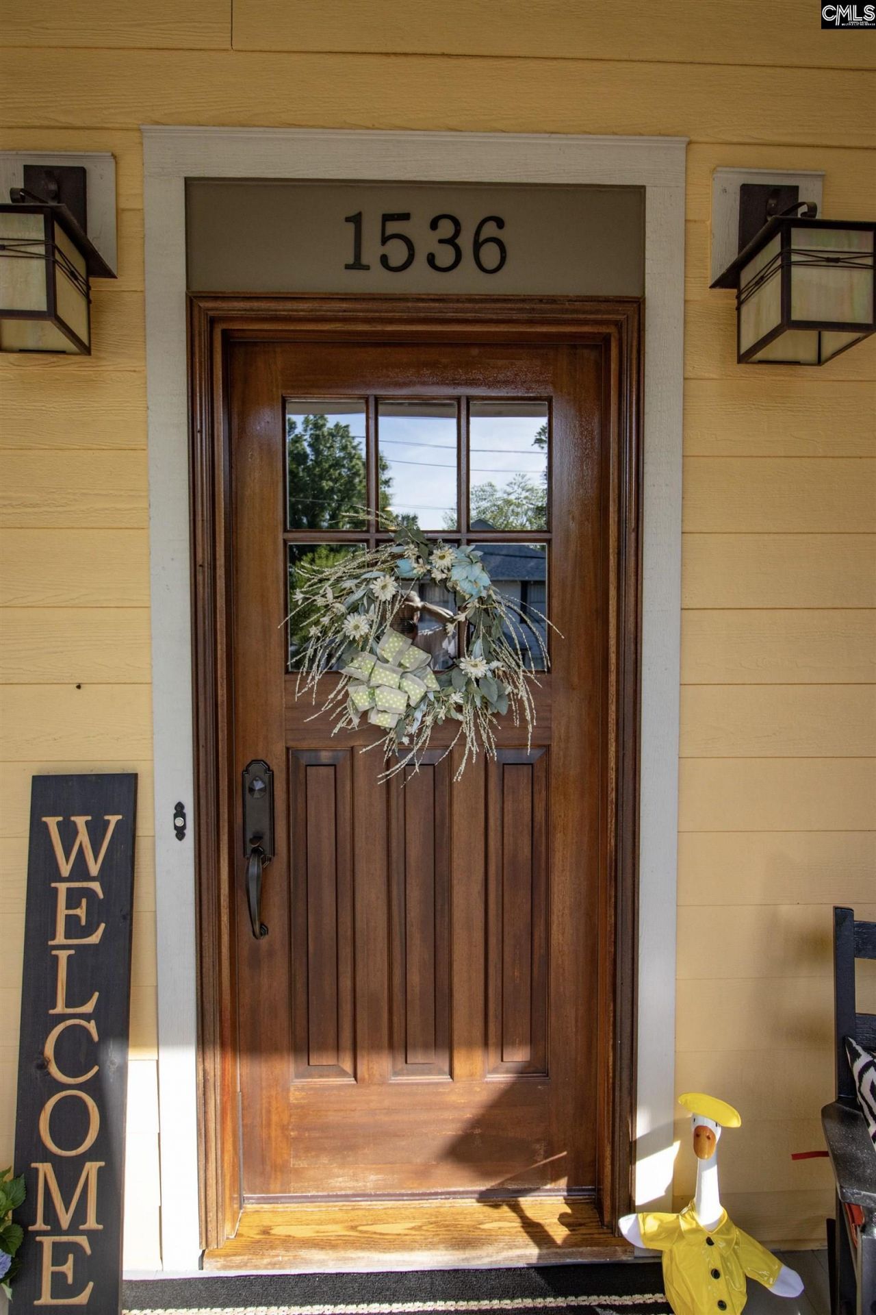 1536 Harrington Street Photo 4