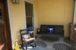 1536 Harrington Street photo 4