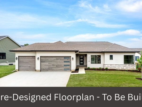 208 N 15th Street, Le Claire, IA 52753
