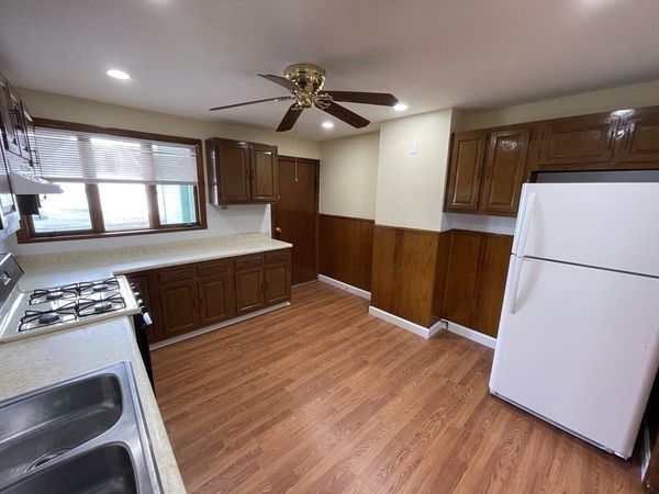 227 Holland Street, Unit 2, Somerville, MA 02144