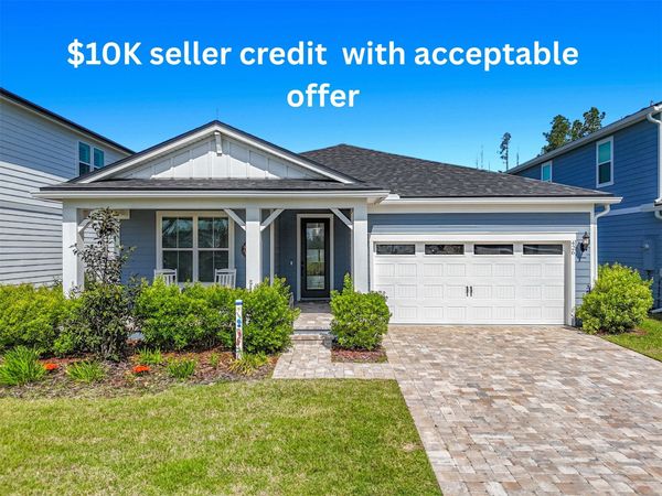 426 HAWTHORN PARK Circle, Yulee, FL 32097
