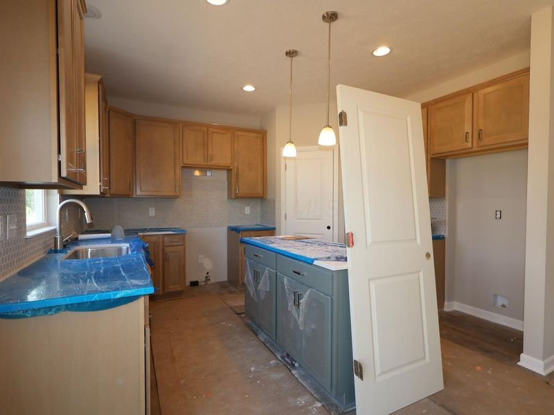 770 Hilton Drive, Reynoldsburg, OH 43068 Photo 2
