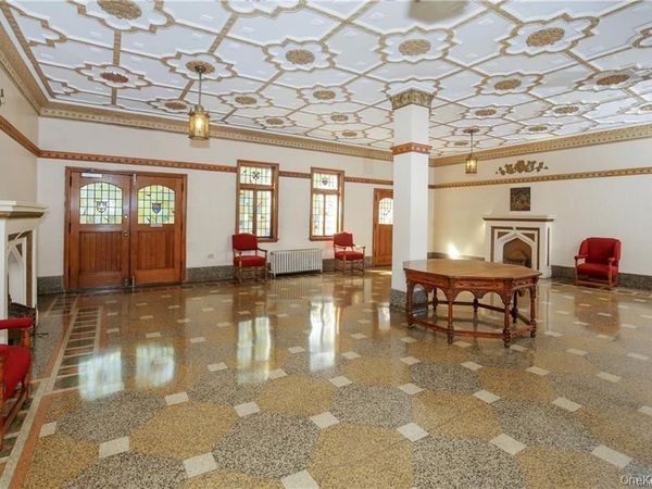 143 Garth Road , Unit 3L, Scarsdale, NY 10583