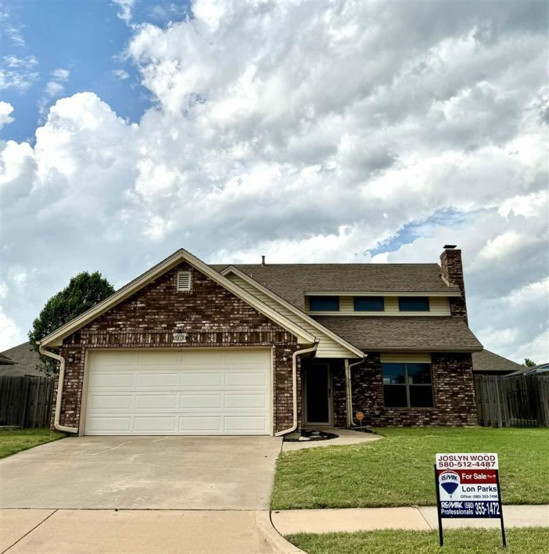 5010 NE Dearborn Ave, Lawton, OK 73507 Main Photo