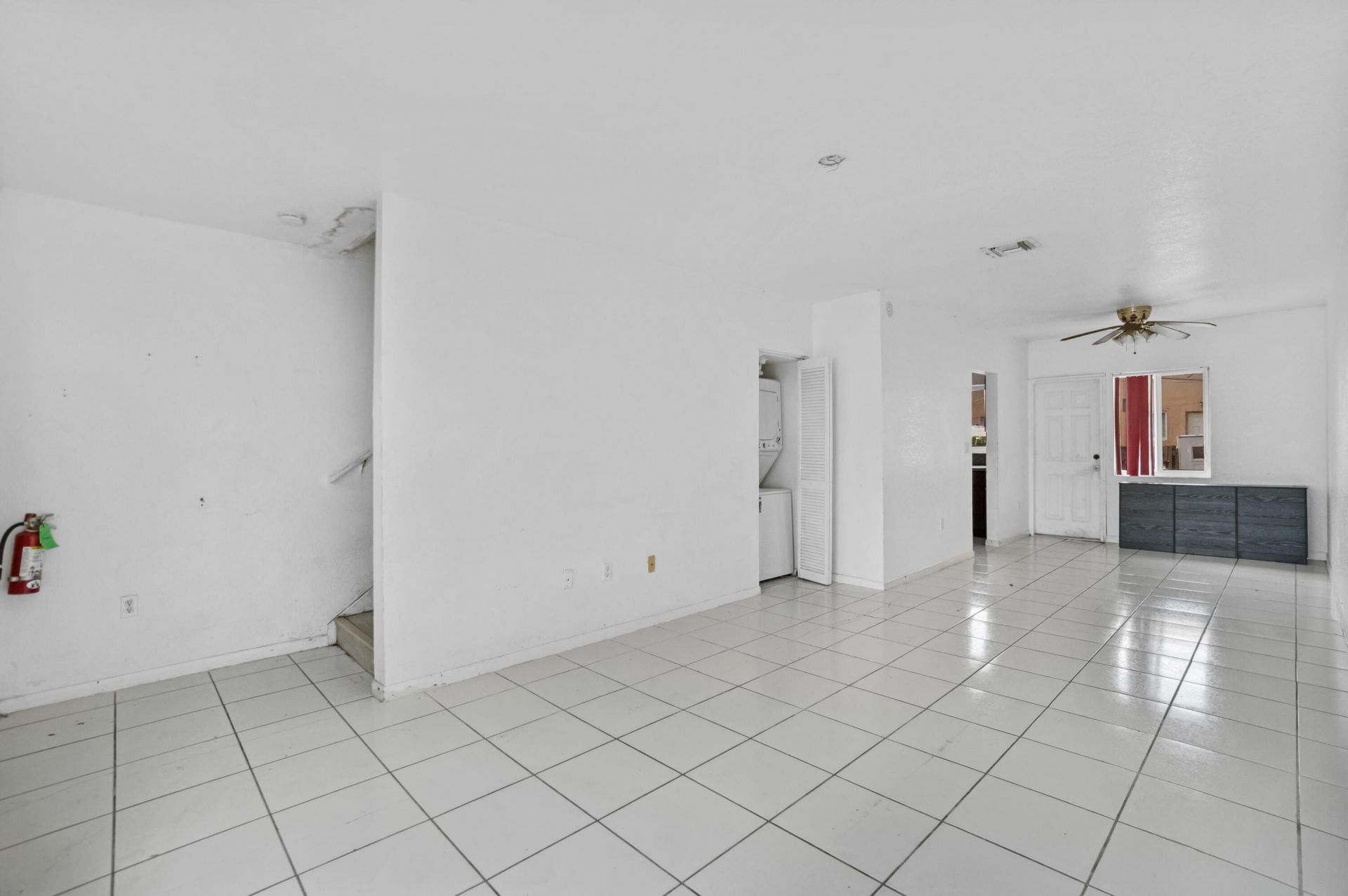 306 NW 84th Terrace, Unit 306, Miami, FL 33150 Photo