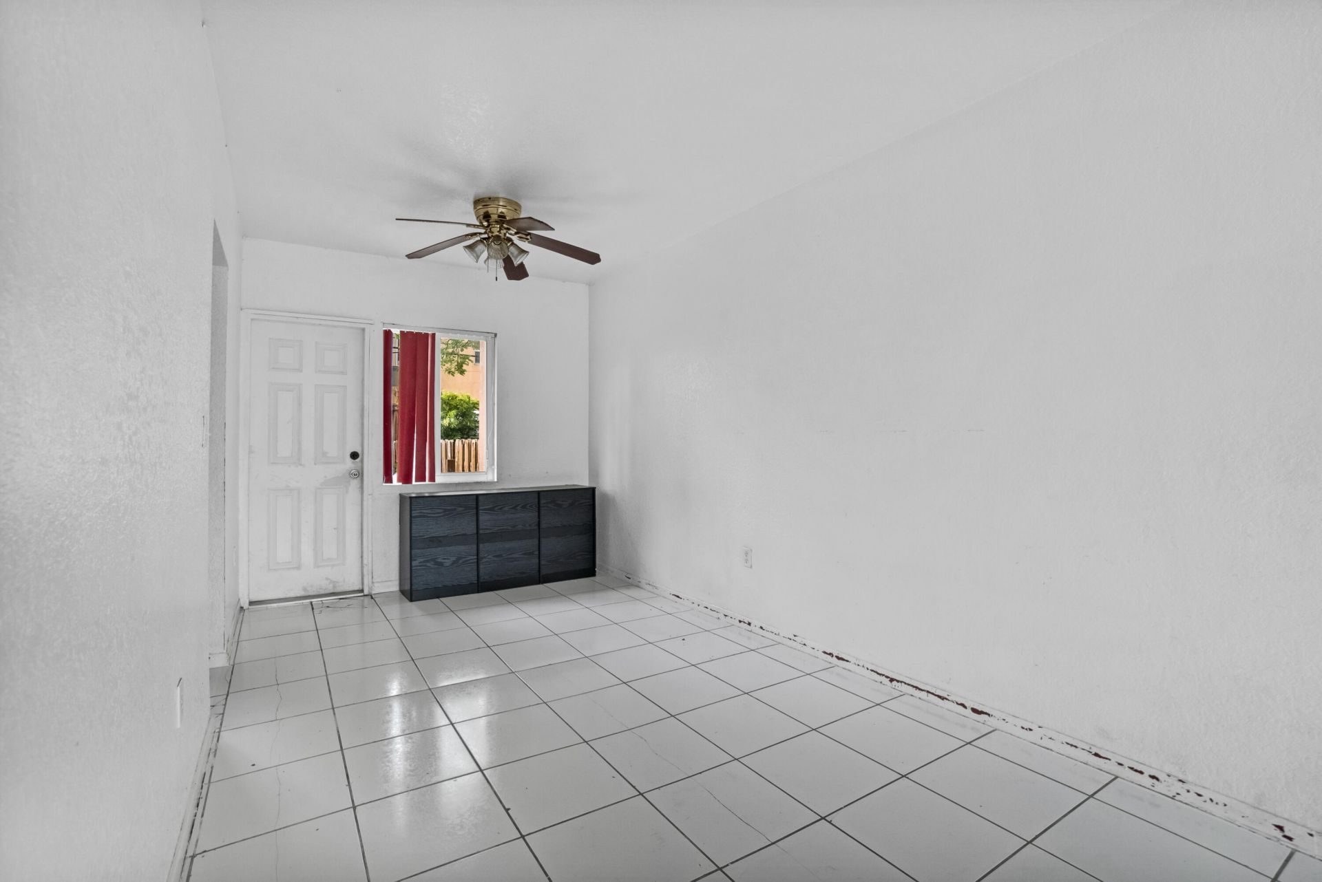 306 NW 84th Terrace, Unit 306, Miami, FL 33150 Photo