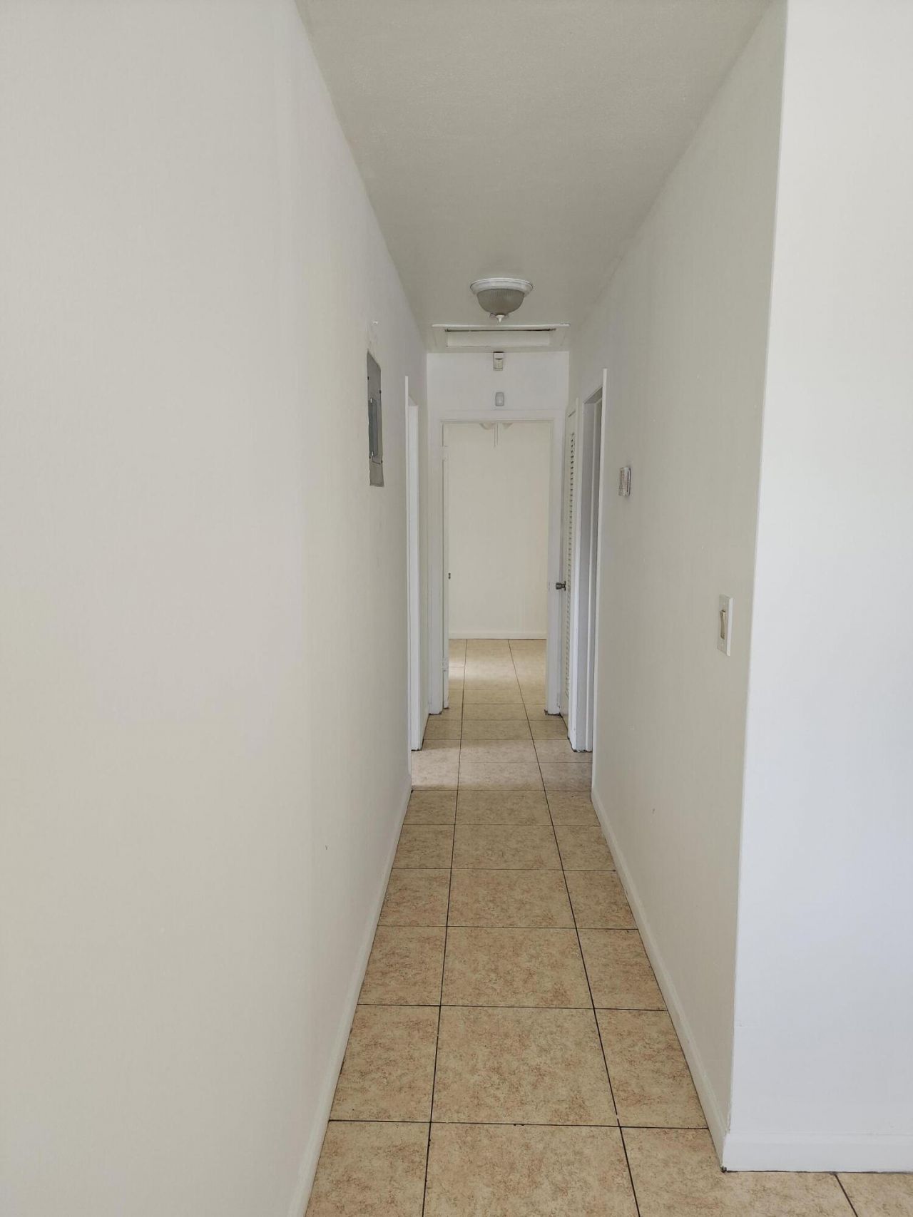 5999 NW 42nd Avenue, North Lauderdale, FL 33319 Photo