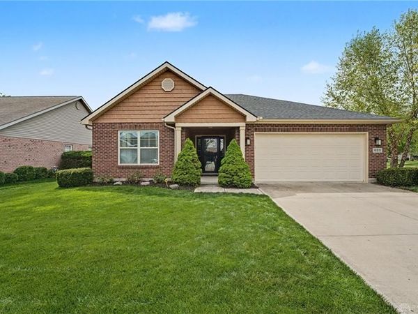 622 Willow Point Court, Troy, OH 45373