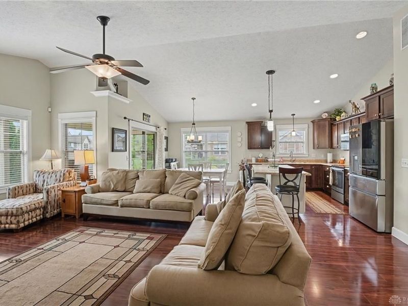 622 Willow Point Court, Troy, OH 45373 Photo 11